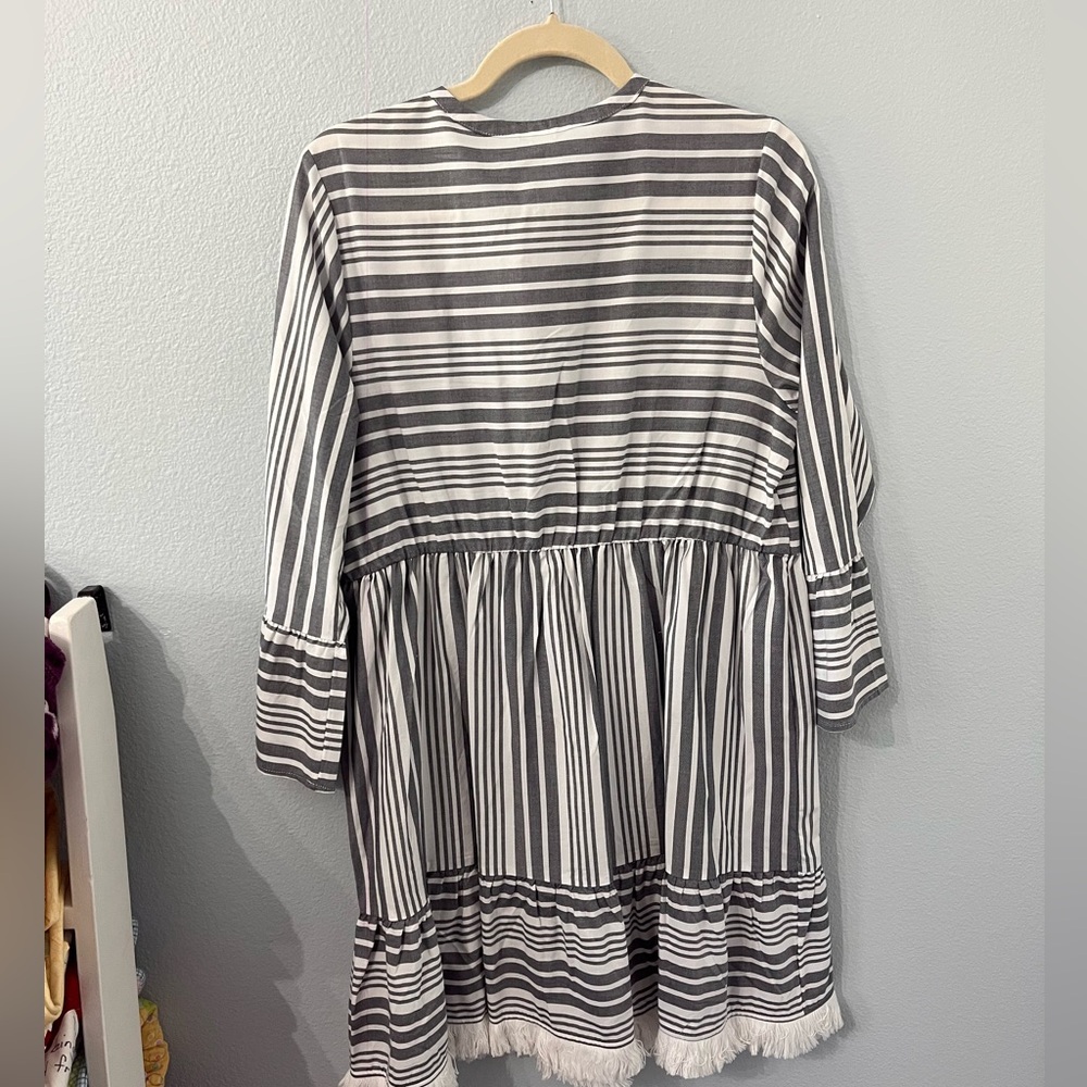 Time and Tru A-line Fringe Long Sleeve Dress in Dark Navy and White Size M NWT - Picture 4 of 9